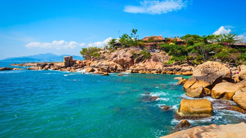 Signature Voyage Across Cultures: Grand Journey Through Vietnam & Cambodia 21 days — Gallery image 4