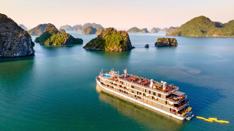 Hanoi Heritage & Halong Bay Premium Cruise MICE Tour 4 days [30 pax] — Gallery image 4