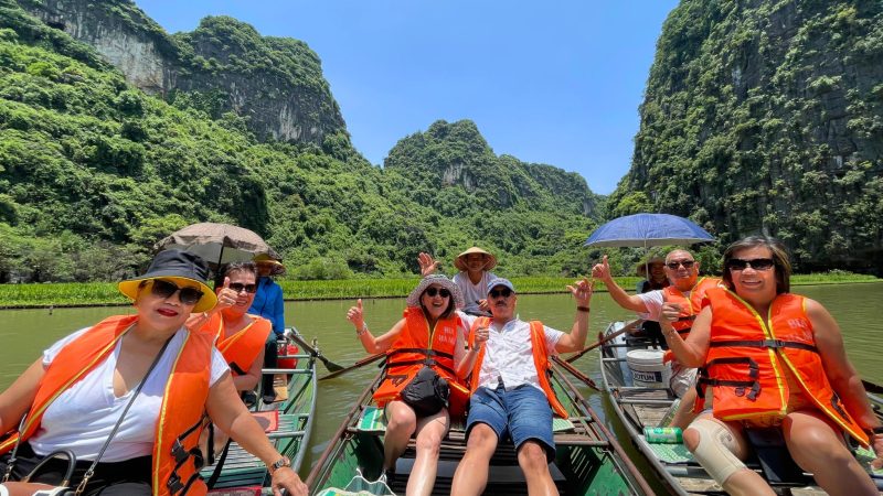 From Hanoi to Halong Bay: Intimate Family Discovery 7 days — Gallery image 12